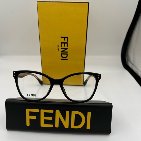 New Fendi FE500061 - Picture 3 of 3